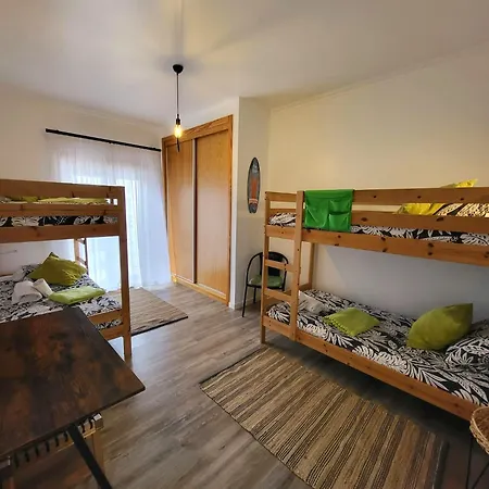 אכסניה Alex Surf