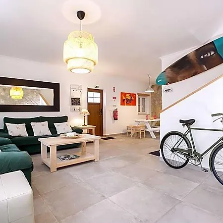 Alex Surf Hostel Baleal