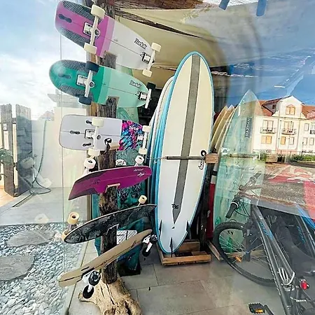 Hostel Alex Surf *