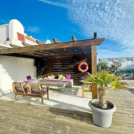 Hostel Alex Surf *