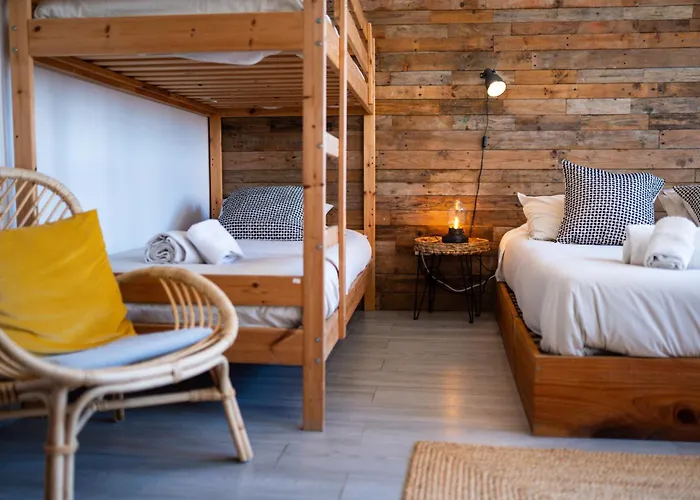 Alex Surf Albergue *