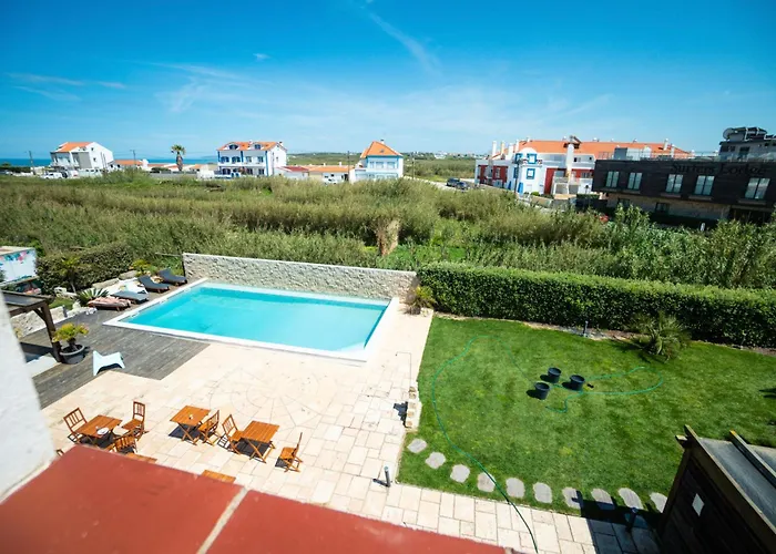 Alex Surf Albergue *